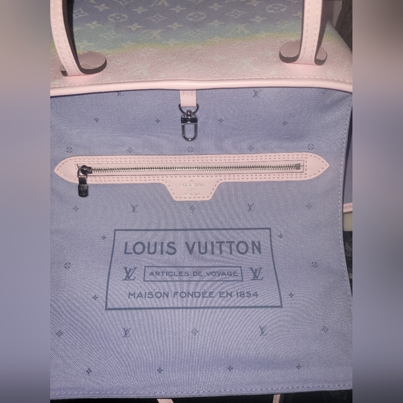LOUIS VUITTON Monogram Escale Neverfull MM Pastel Limited Edition! - Picture 8 of 10